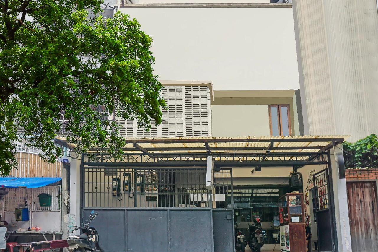 Spot On 91821 The Packer Lodge Jakarta Exterior foto